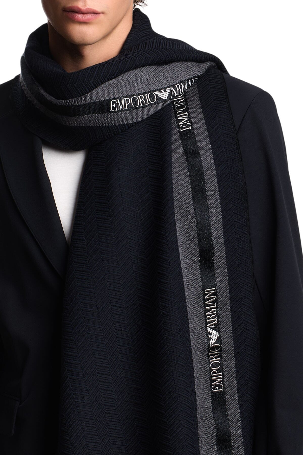 Scarf Emporio Armani - em003846af20010