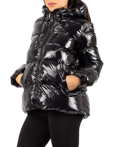 Caban Woman Pinko - eleodoro Caban Woman Pinko - eleodoro